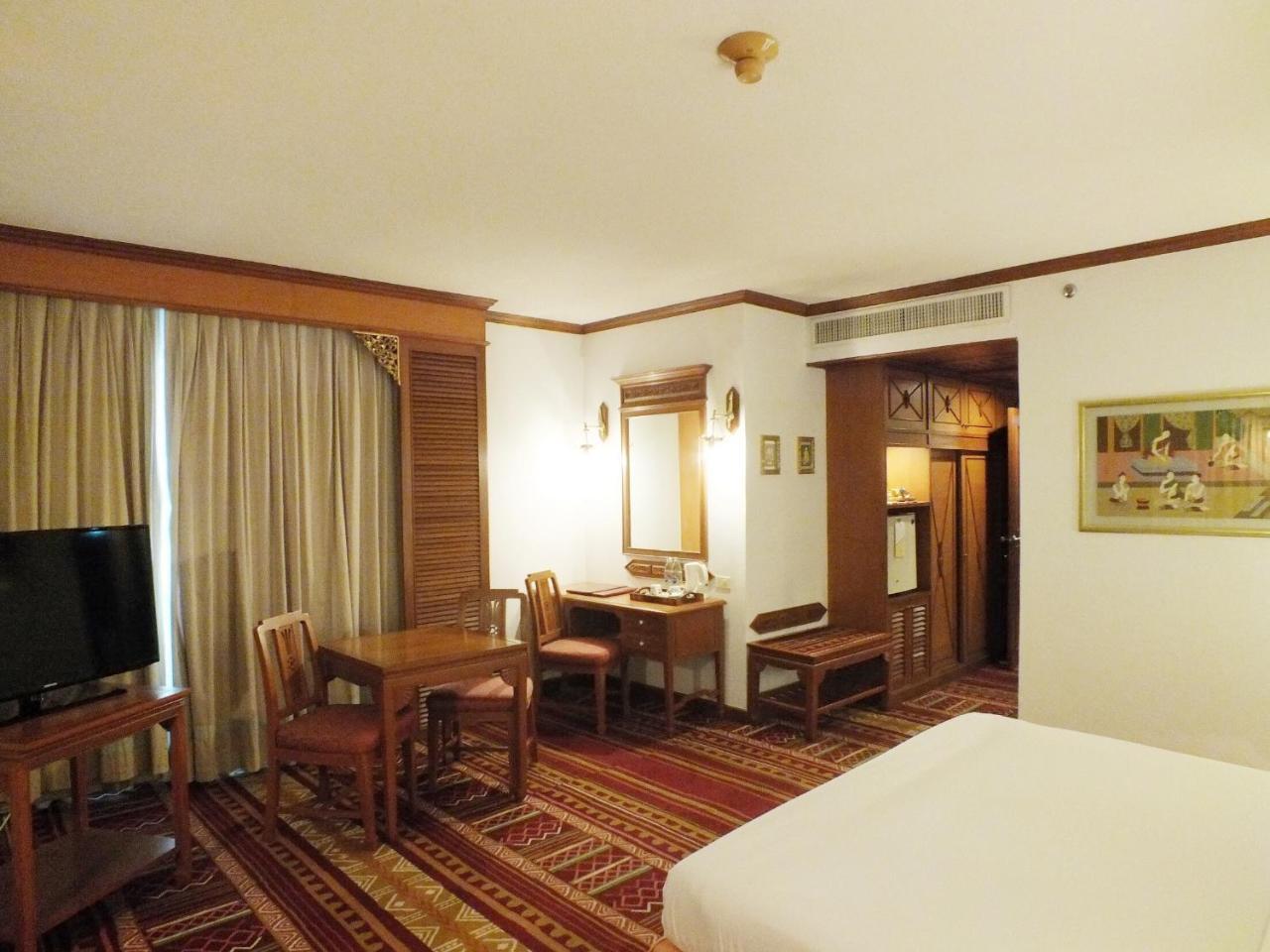 The Park Hotel, Chiang Mai Exterior foto