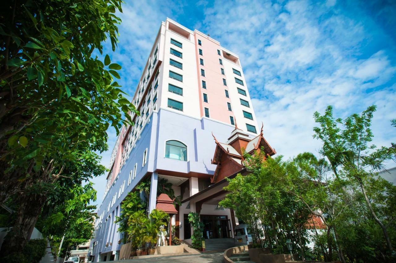 The Park Hotel, Chiang Mai Exterior foto